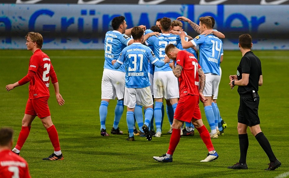 Ein Fußball-Abend zum Vergessen. Der FCK unterliegt dem TSV mit 0:3.