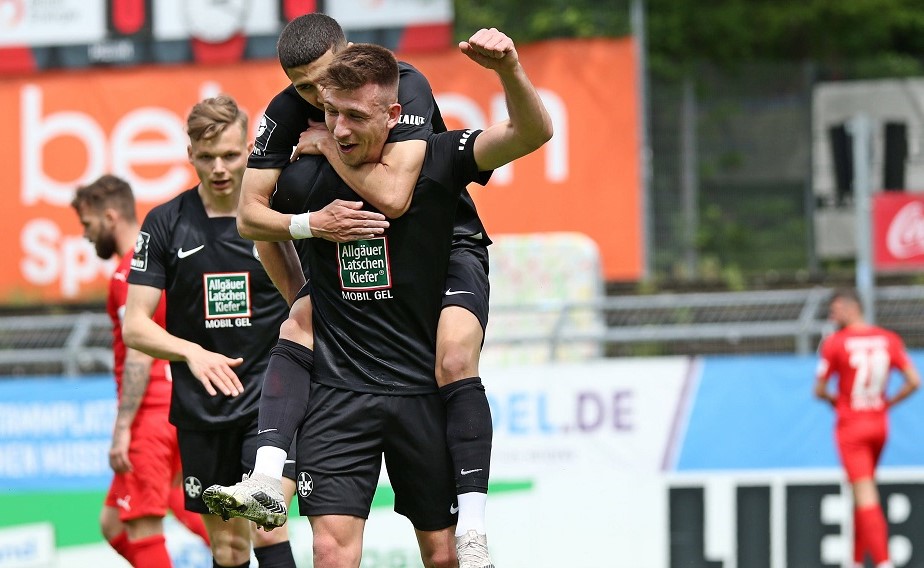 Viktoria Köln und der FCK trennen sich leistungsgerecht mit 3:3.