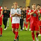 FCK-Spieler Felix Götze hat im Spiel gegen Duisburg eine Gehirnerschütterung erlitten