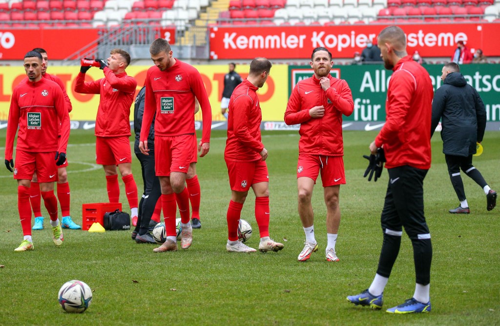 Nach dem 0:0 in Freiburg ist der Vorsprung des FCK geschmolzen