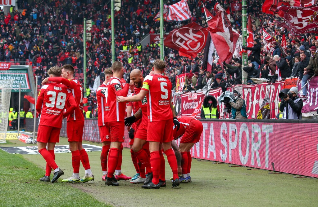 Die Roten Teufel fegen Duisburg mit 5:1 vom Platz und festigen damit ihre Ambitionen im Aufstiegskampf